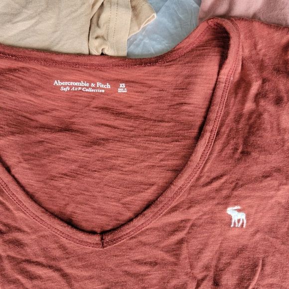 Abercrombie & Fitch t-shirt - Picture 7 of 7